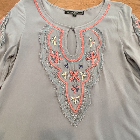 Love Stitch Grey Boho Embroidered Bell Sleeve top - Picture 12 of 16
